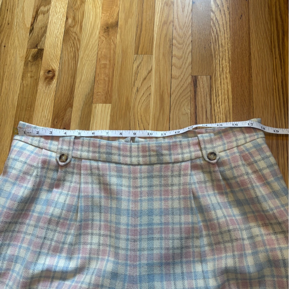 Sezane Plaid Trousers in Pastel Shades - Picture 10 of 12